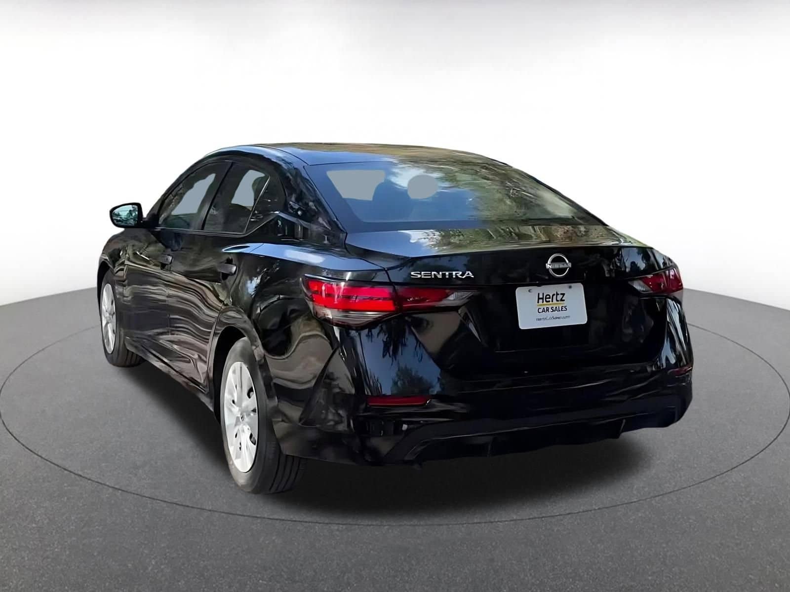 Thumbnail: 2025 Nissan Sentra - 11