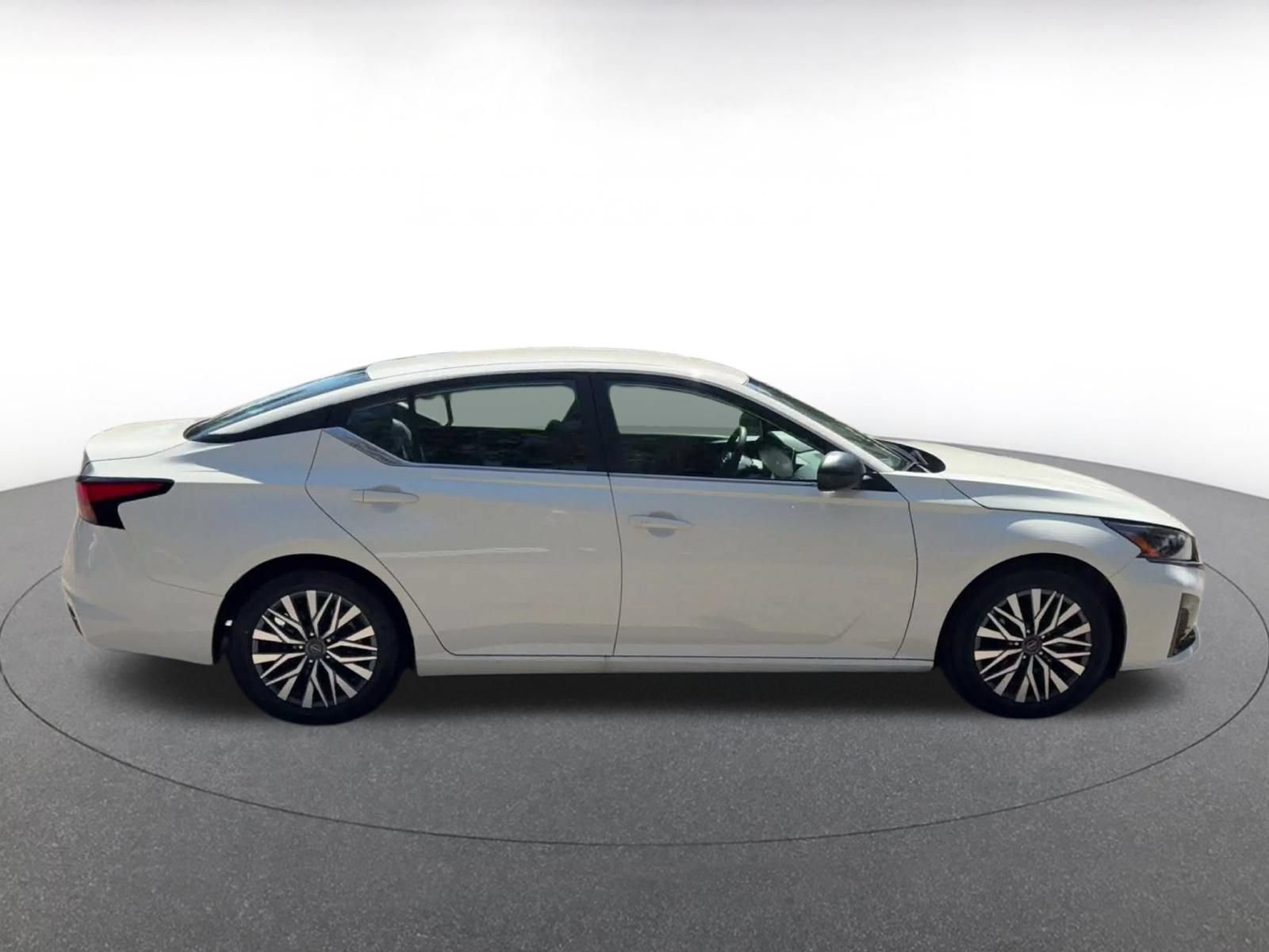Thumbnail: 2026 Nissan Altima - 13