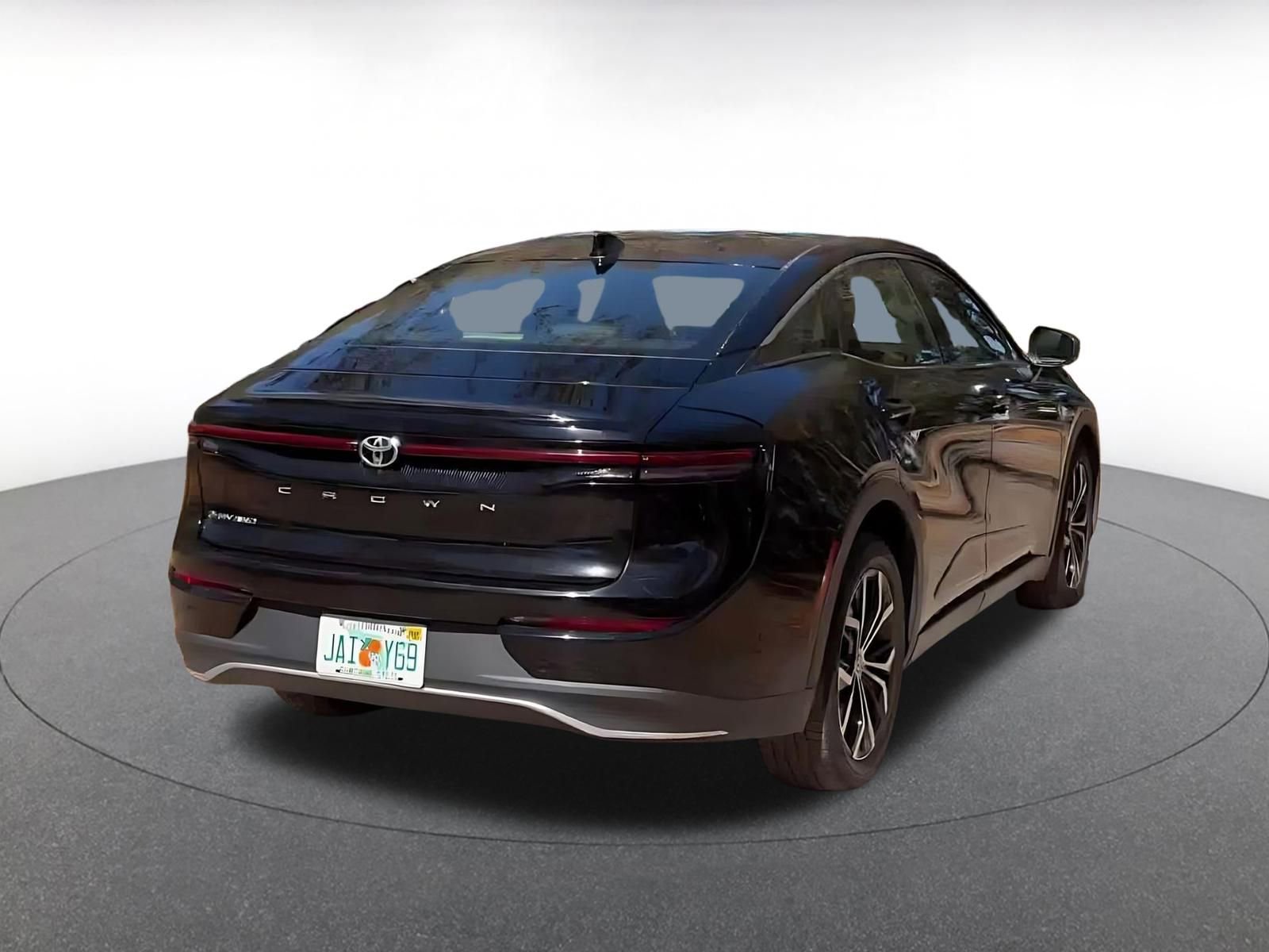 Thumbnail: 2025 Toyota Crown - 12