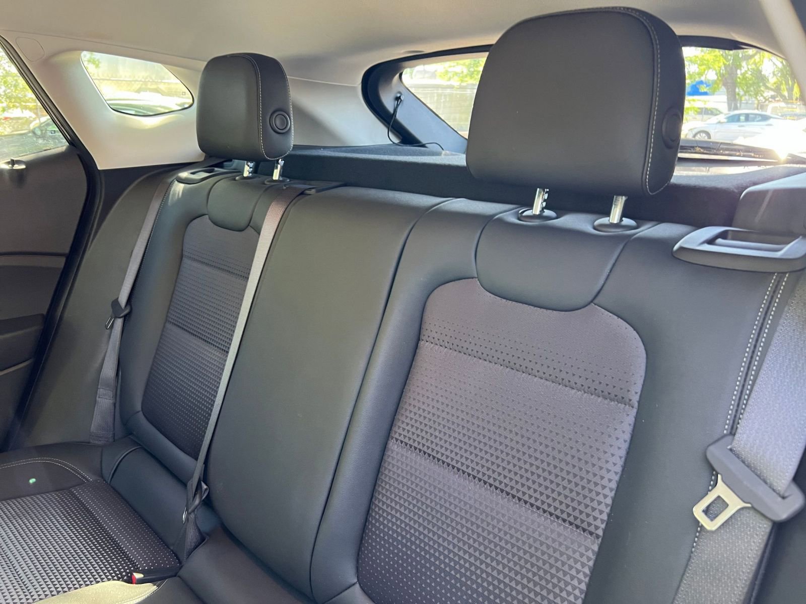 Thumbnail: 2025 Chevrolet Trax - 33