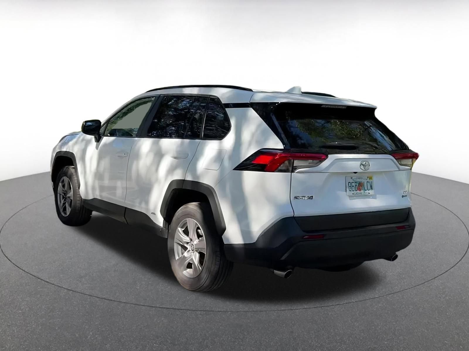 Thumbnail: 2025 Toyota RAV4 - 11