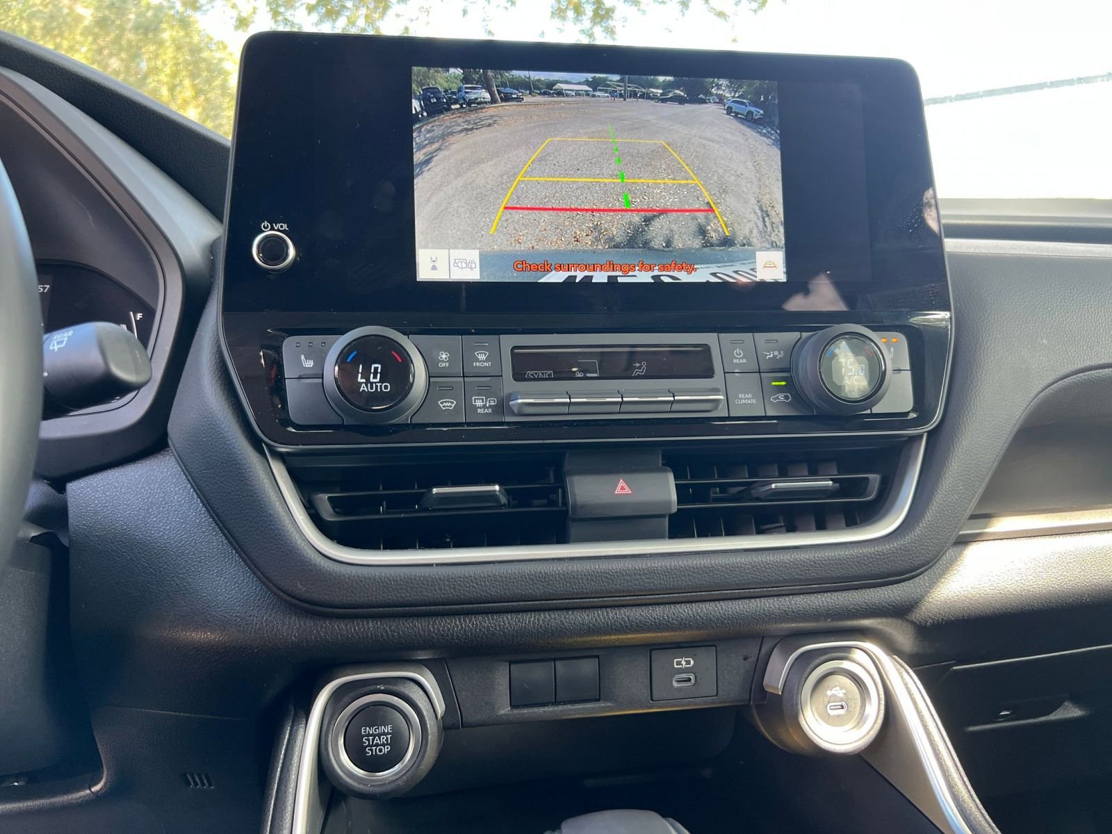 Thumbnail: 2025 Toyota Grand Highlander - 17