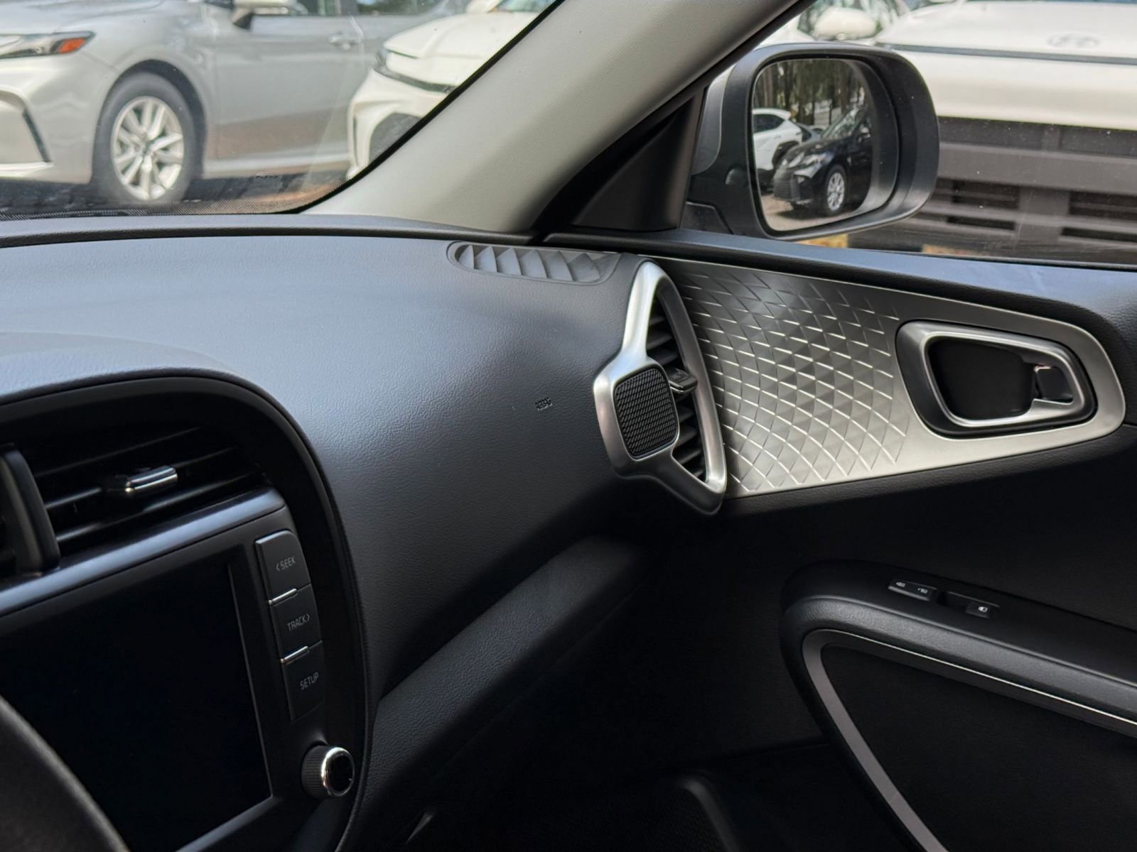 Thumbnail: 2025 Kia Soul - 29