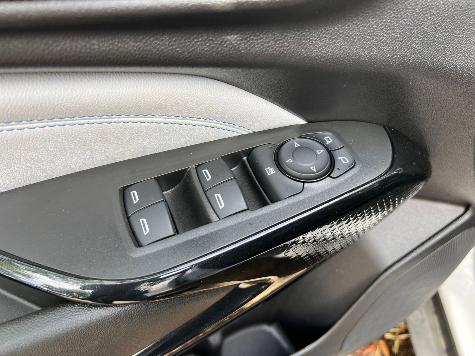 Thumbnail: 2025 Chevrolet Trax - 18