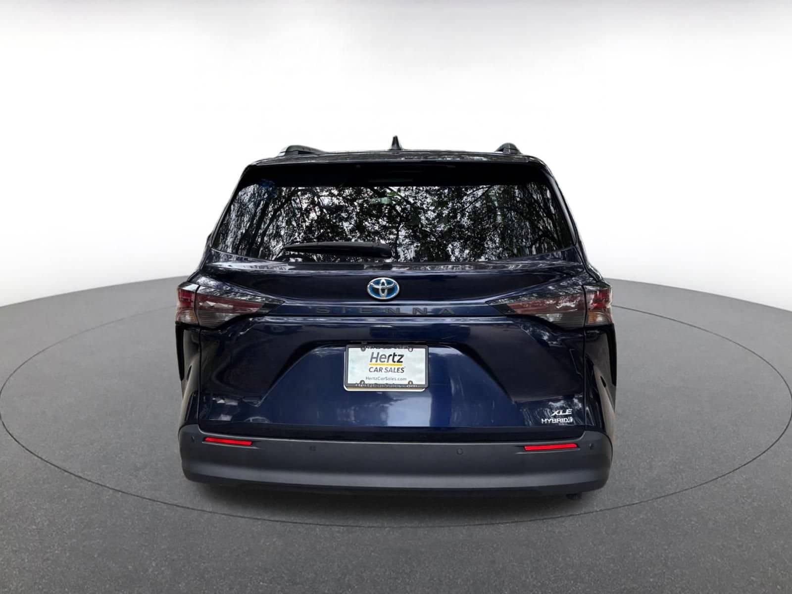 Thumbnail: 2024 Toyota Sienna - 10