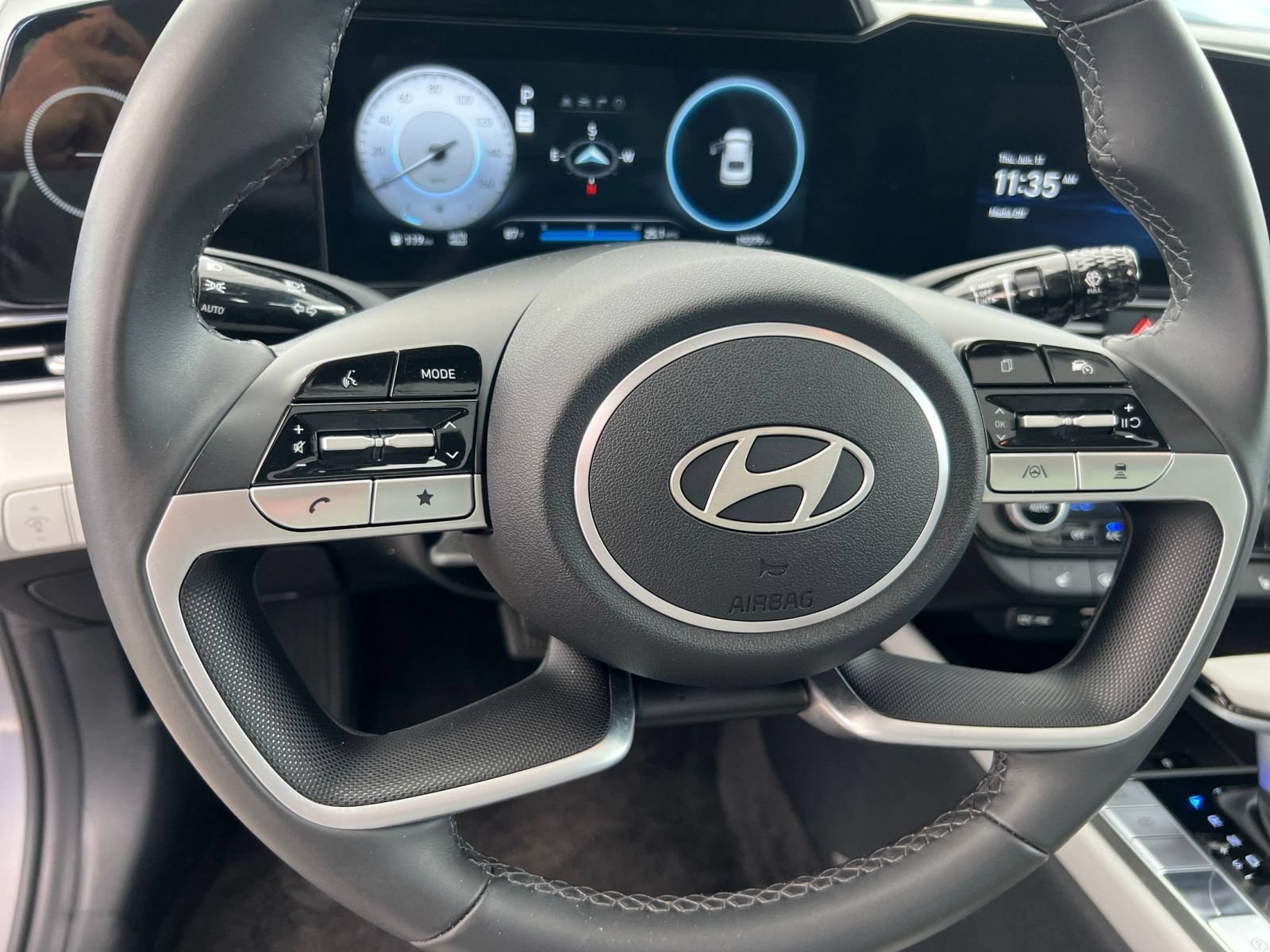 Thumbnail: 2025 Hyundai Elantra - 29