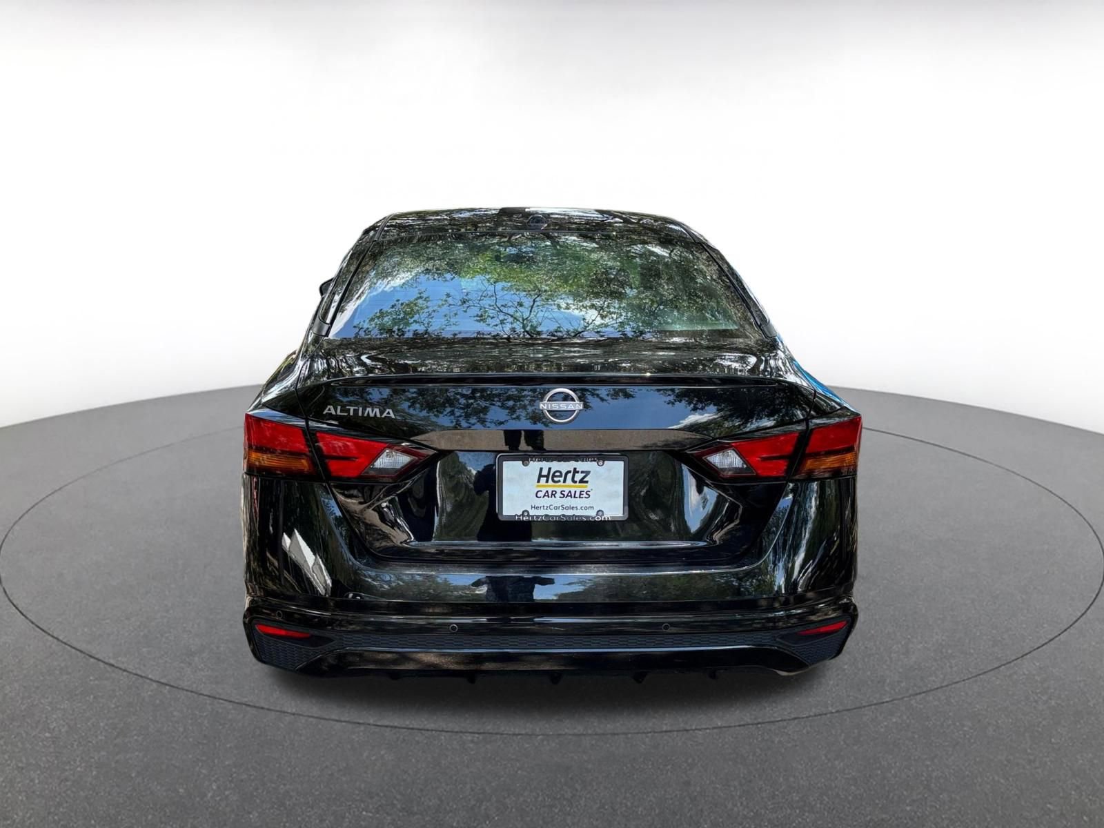 Thumbnail: 2025 Nissan Altima - 21