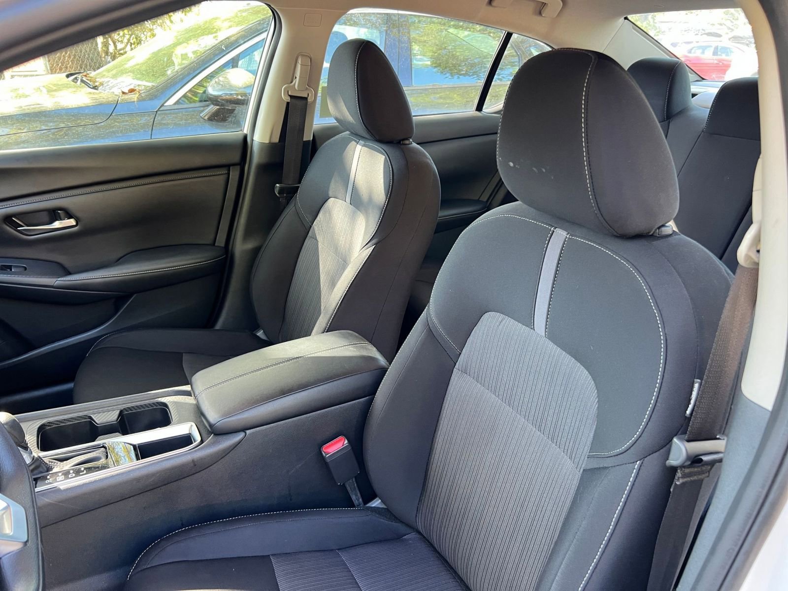 Thumbnail: 2025 Nissan Sentra - 32