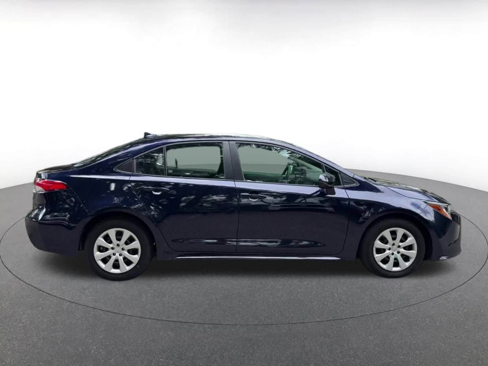 Thumbnail: 2024 Toyota Corolla - 16