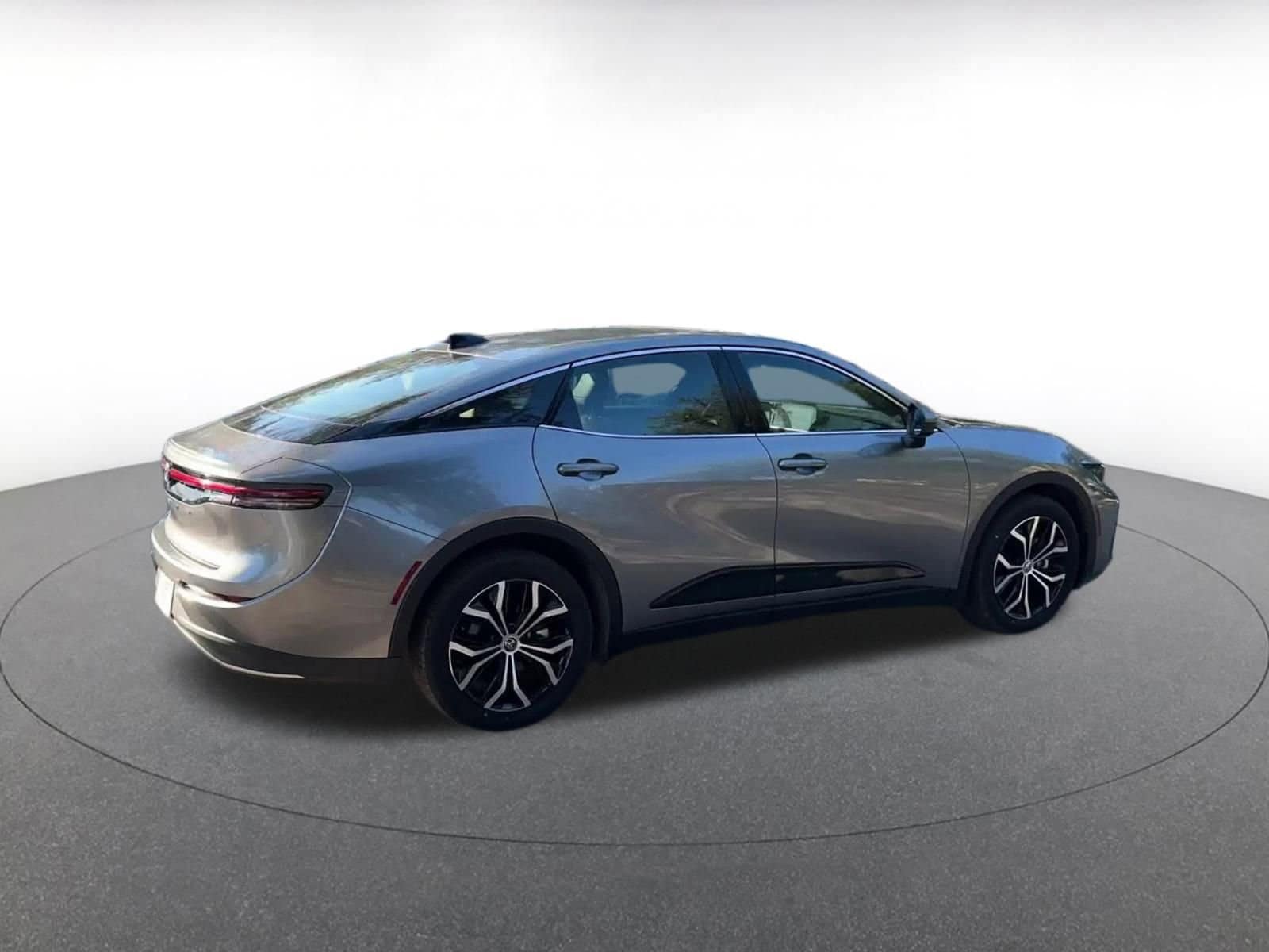 Thumbnail: 2025 Toyota Crown - 22