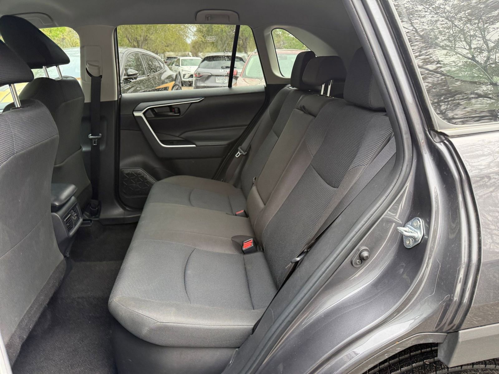 Thumbnail: 2025 Toyota RAV4 - 34