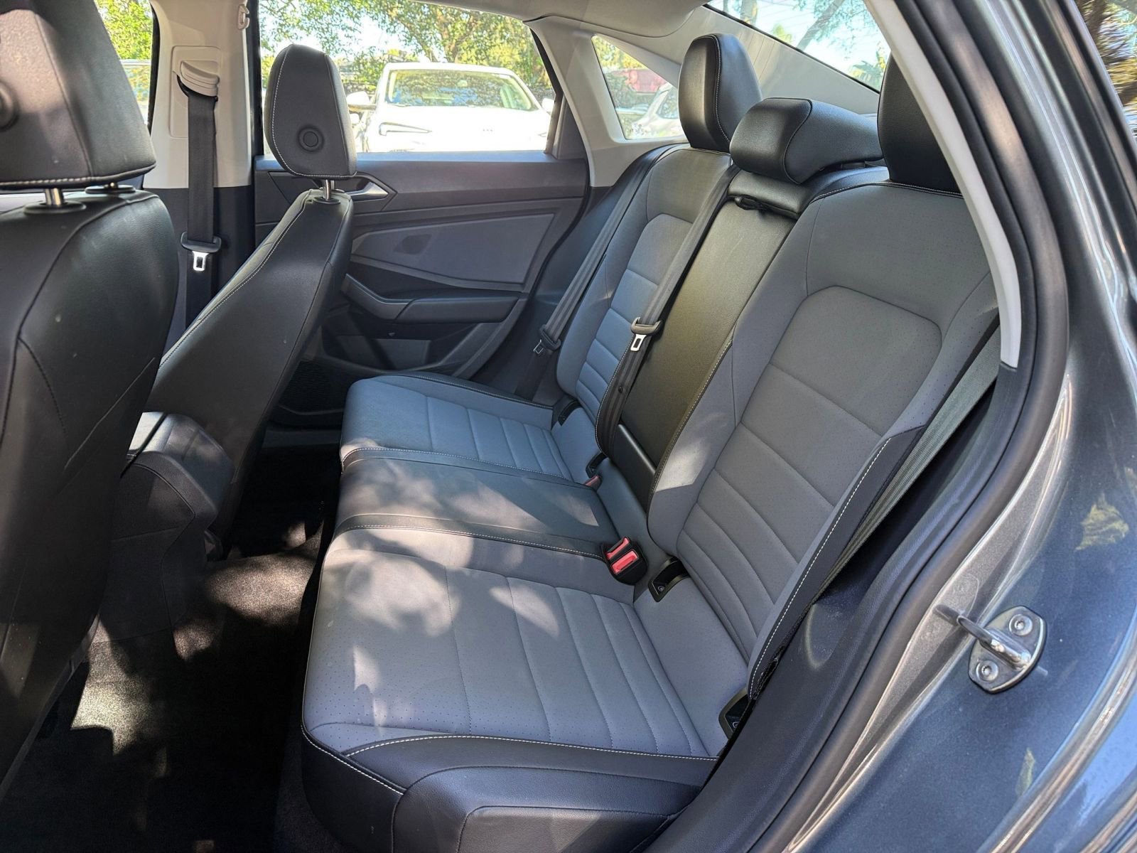 Thumbnail: 2025 Volkswagen Jetta - 33