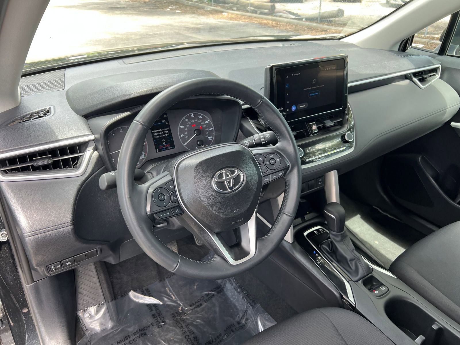 Thumbnail: 2025 Toyota Corolla Cross - 29