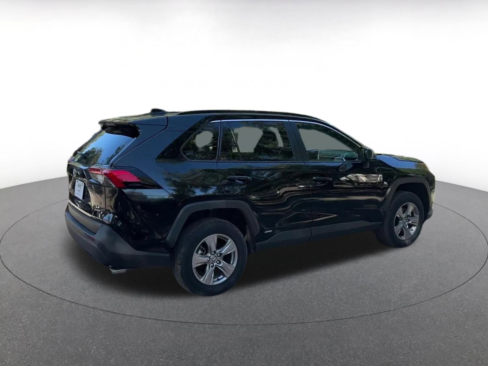 Thumbnail: 2025 Toyota RAV4 - 18