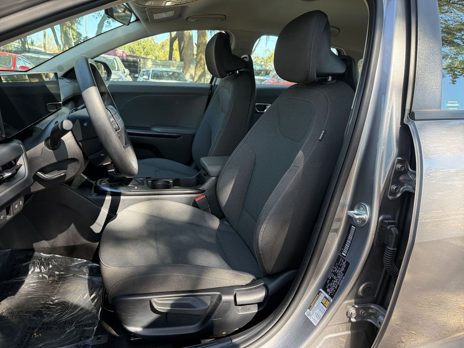 Thumbnail: 2025 Kia K4 - 32