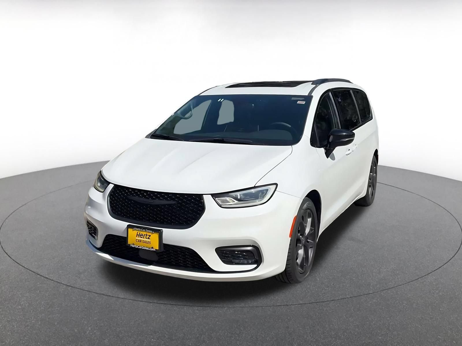 Thumbnail: 2025 Chrysler Pacifica - 5
