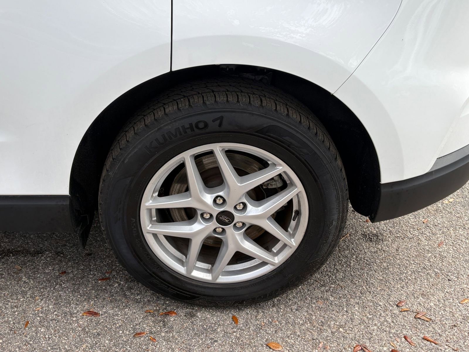 Thumbnail: 2024 Ford Edge - 25