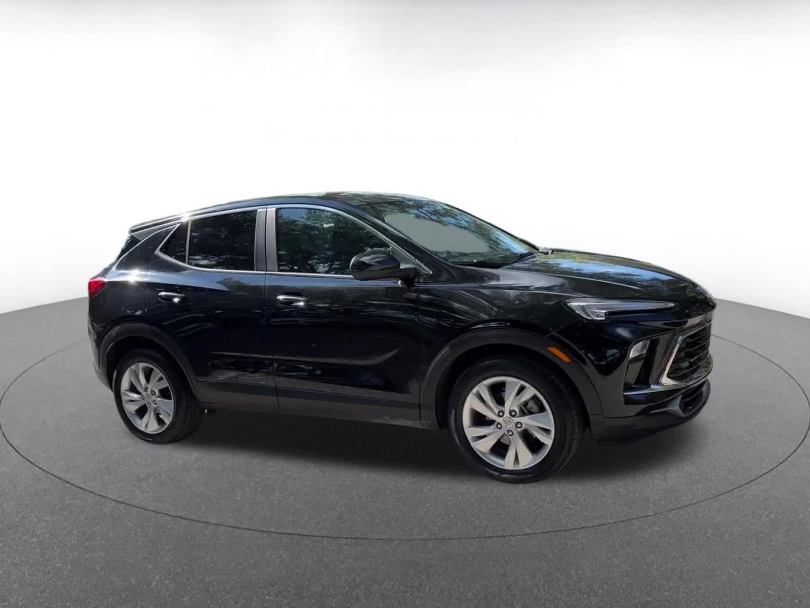 Thumbnail: 2025 Buick Encore GX - 2
