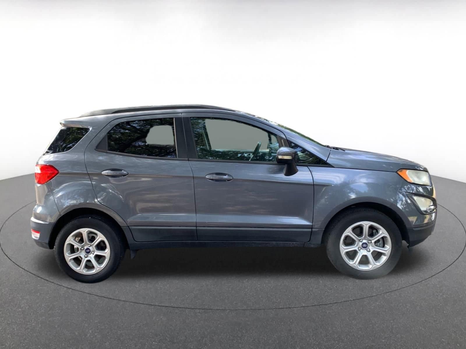 Thumbnail: 2018 Ford EcoSport - 8