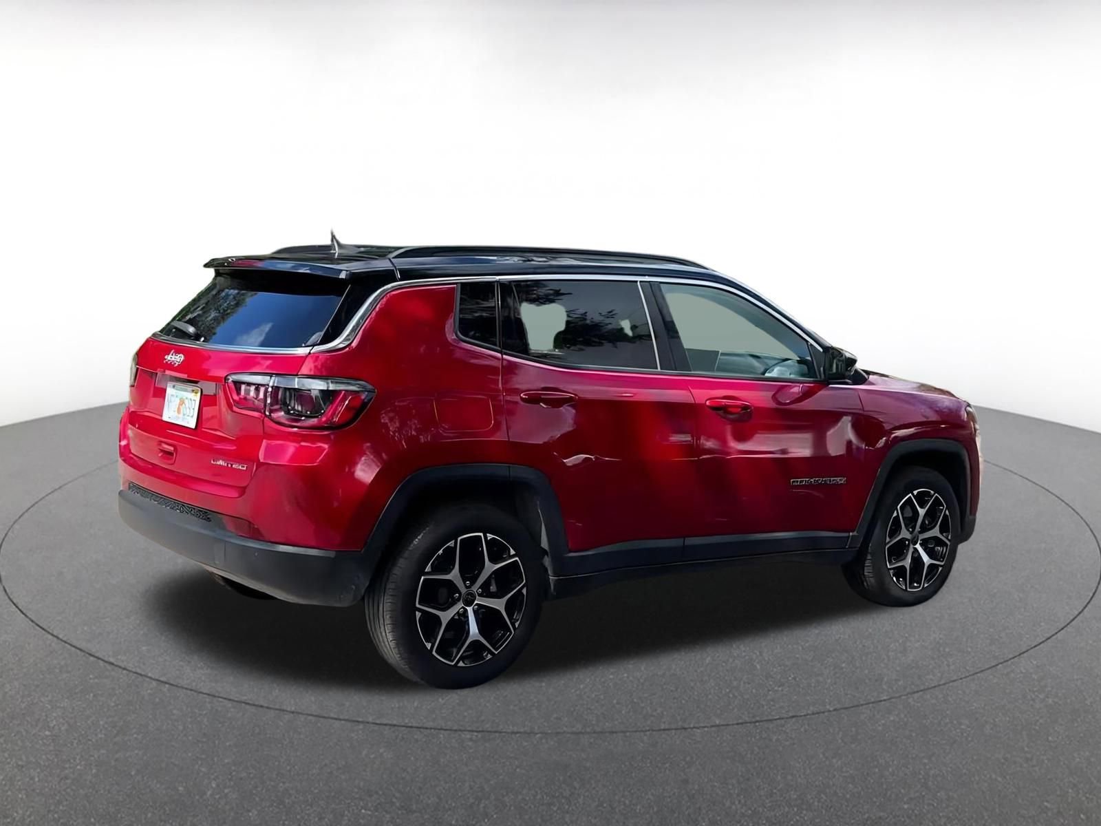 Thumbnail: 2025 Jeep Compass - 14