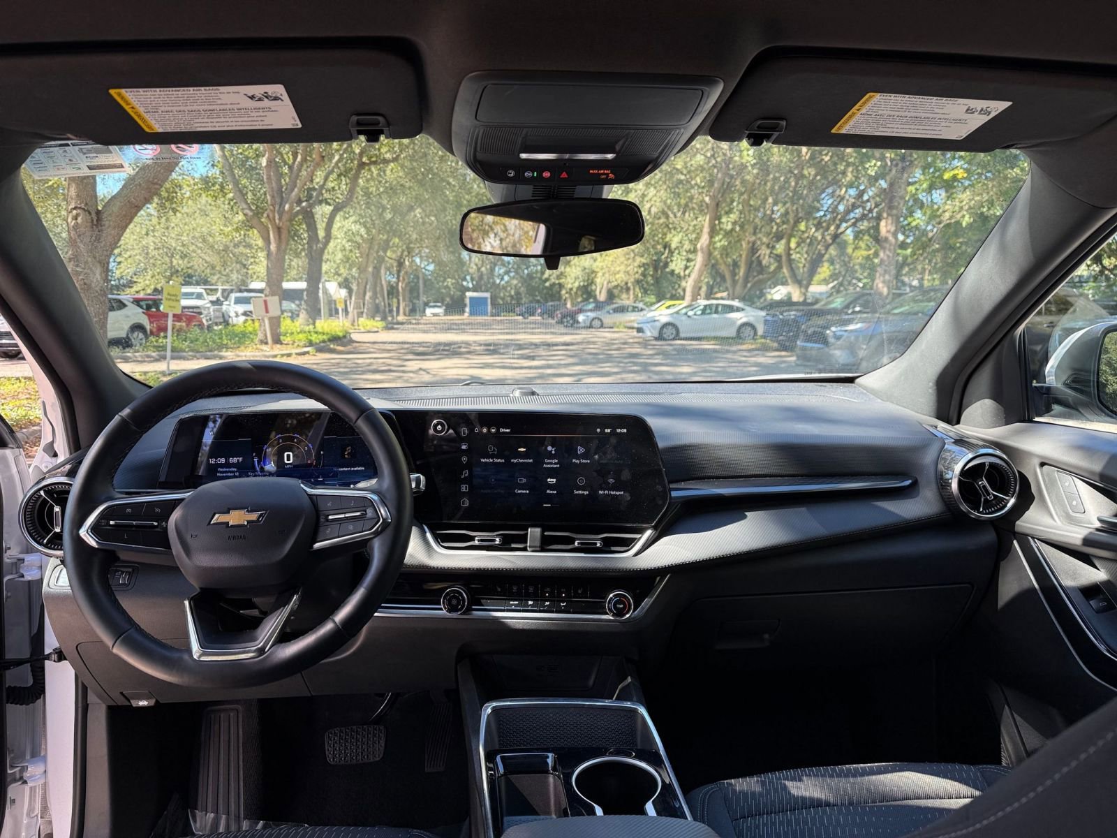 Thumbnail: 2025 Chevrolet Equinox - 27