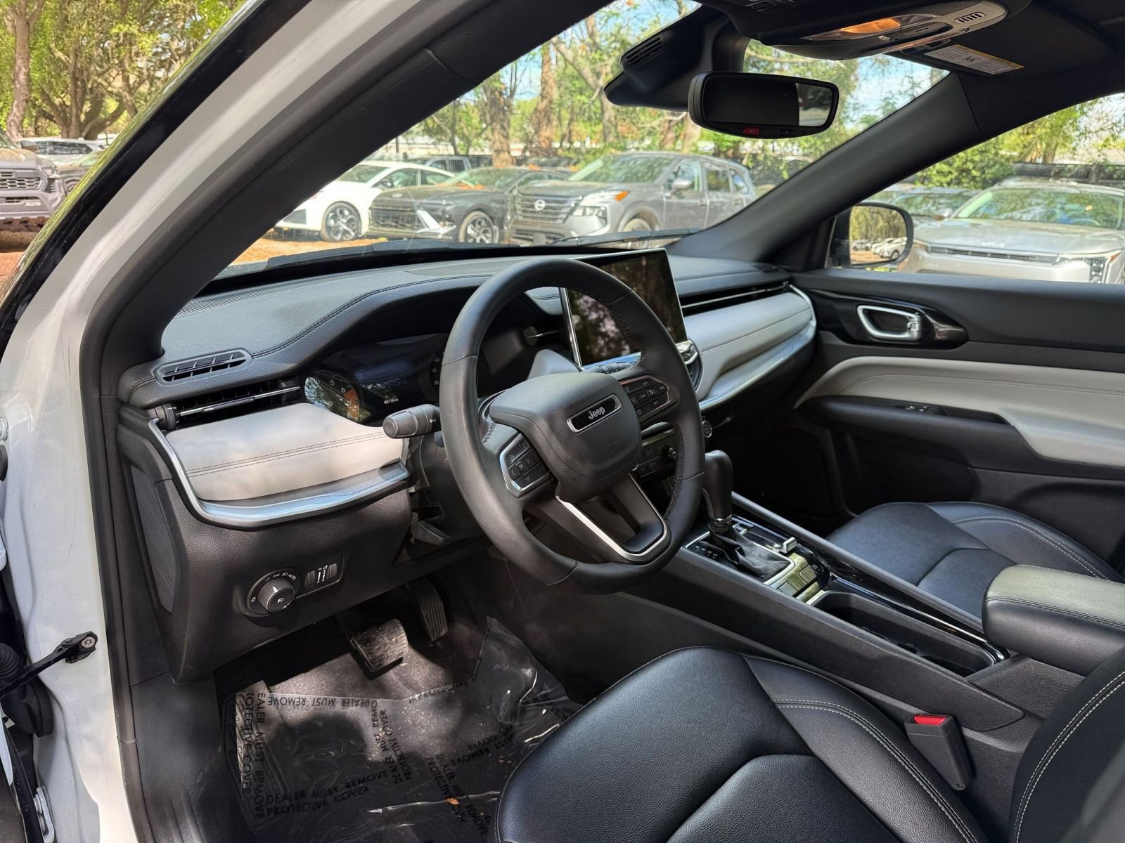 Thumbnail: 2025 Jeep Compass - 30