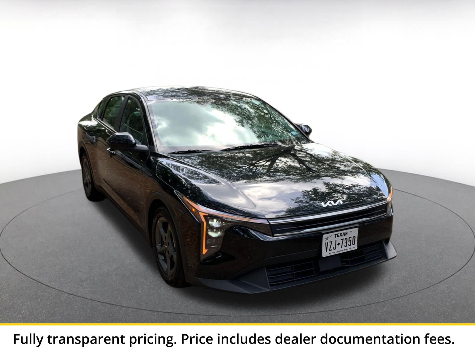 Thumbnail: 2025 Kia K4 - 1