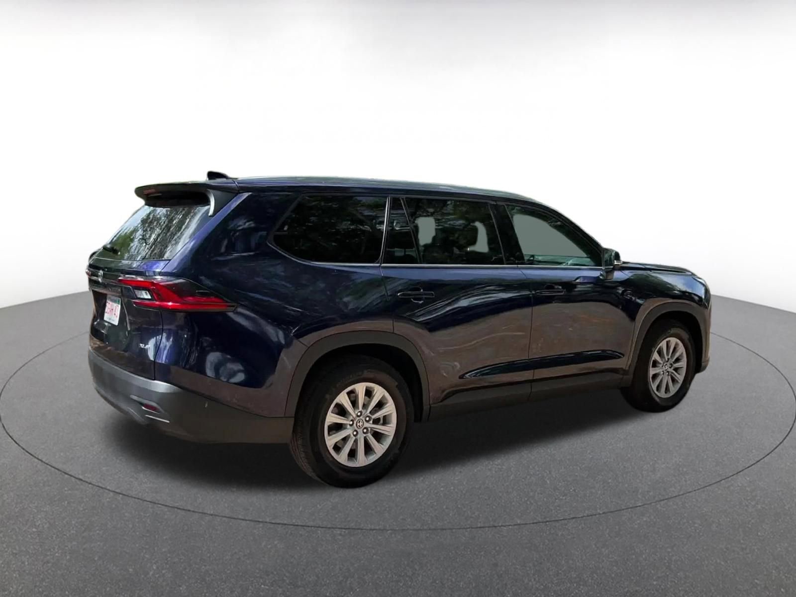 Thumbnail: 2025 Toyota Grand Highlander - 15