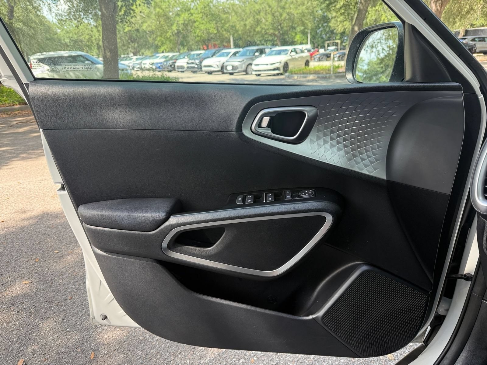 Thumbnail: 2025 Kia Soul - 18
