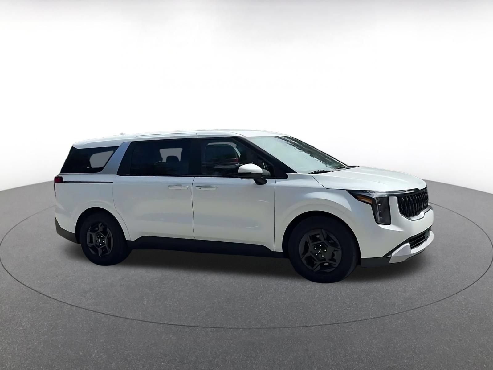 Thumbnail: 2026 Kia Carnival - 2