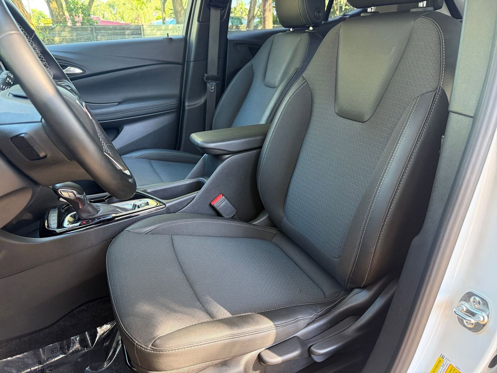 Thumbnail: 2025 Buick Encore GX - 30