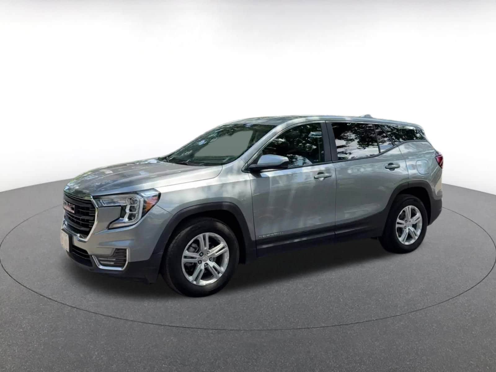 Thumbnail: 2024 GMC Terrain - 8