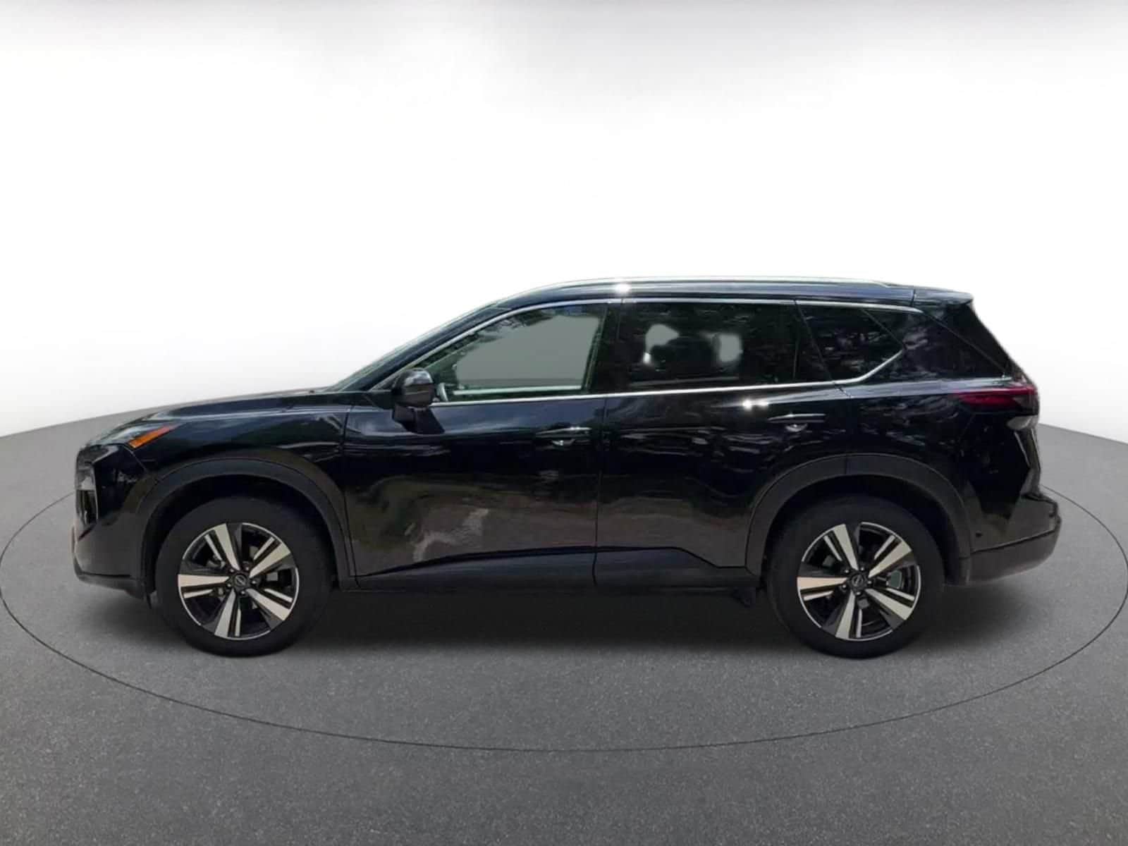 Thumbnail: 2026 Nissan Rogue - 8