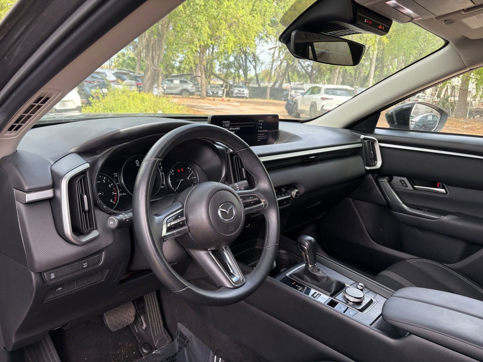 Thumbnail: 2025 Mazda CX-50 - 31