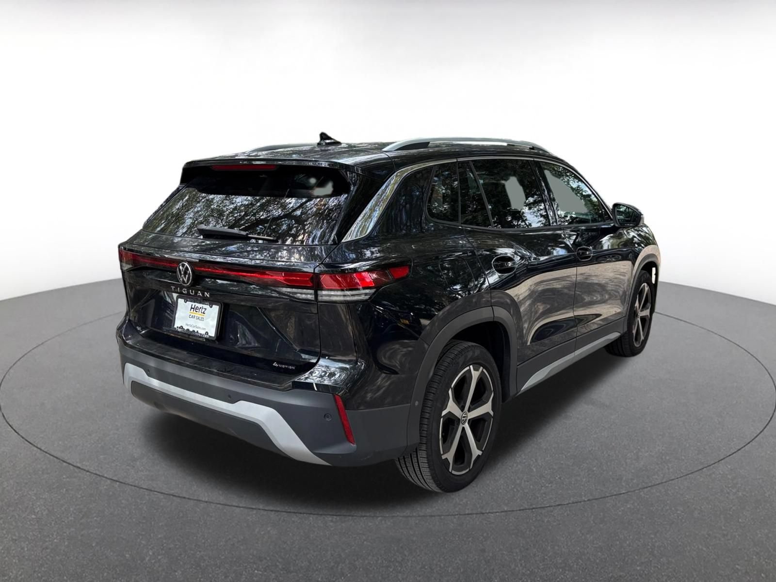 Thumbnail: 2026 Volkswagen Tiguan - 12