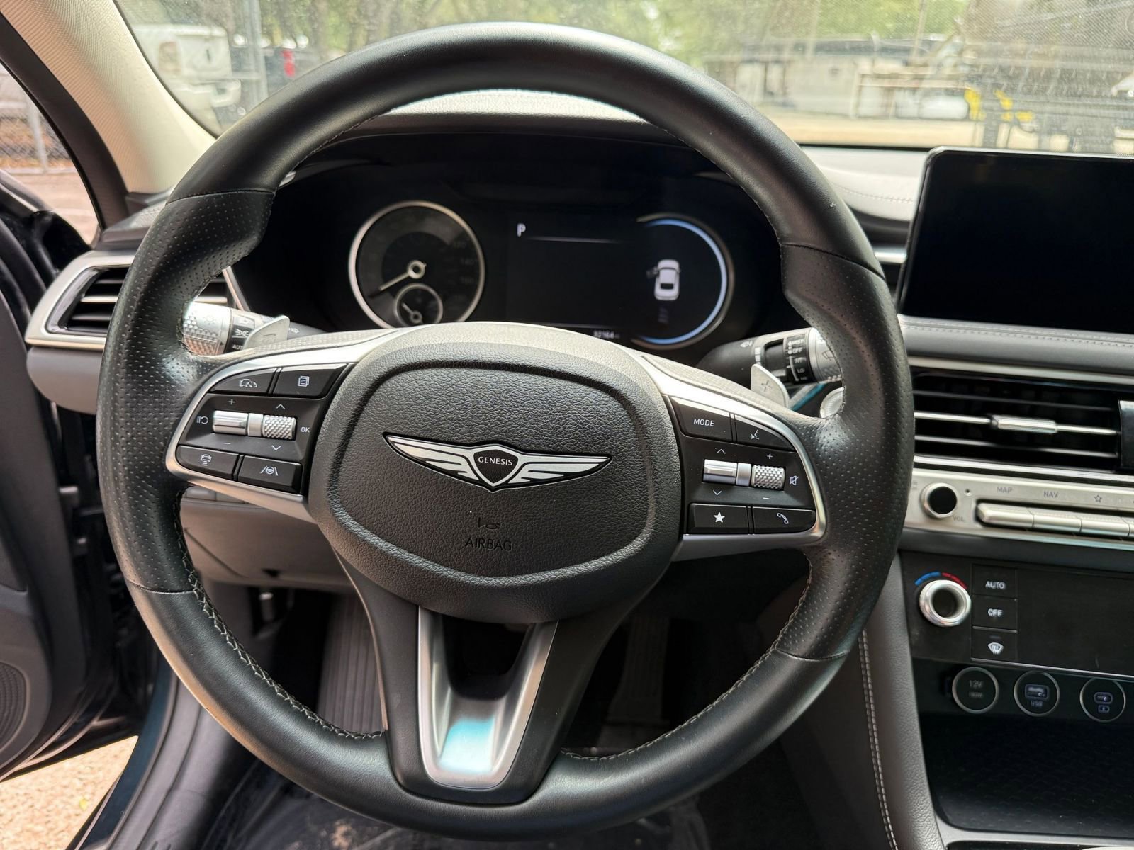 Thumbnail: 2025 Genesis G70 - 28