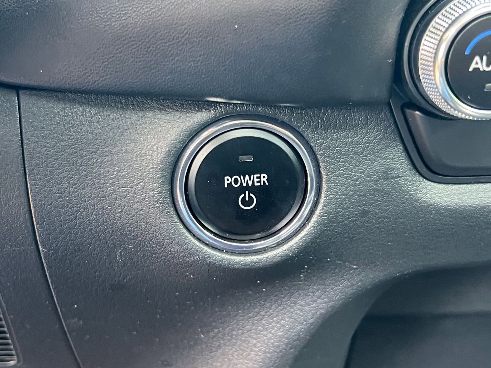 Thumbnail: 2025 Mazda CX-50 - 25