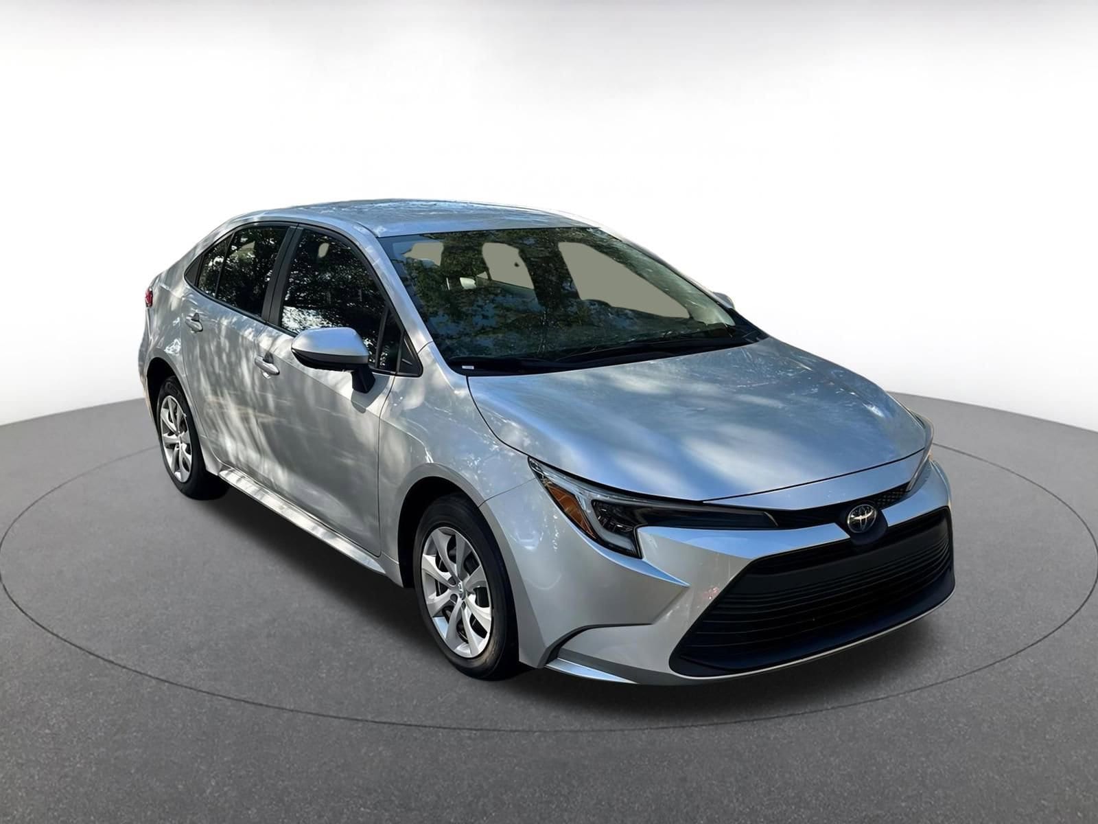 Thumbnail: 2025 Toyota Corolla - 1