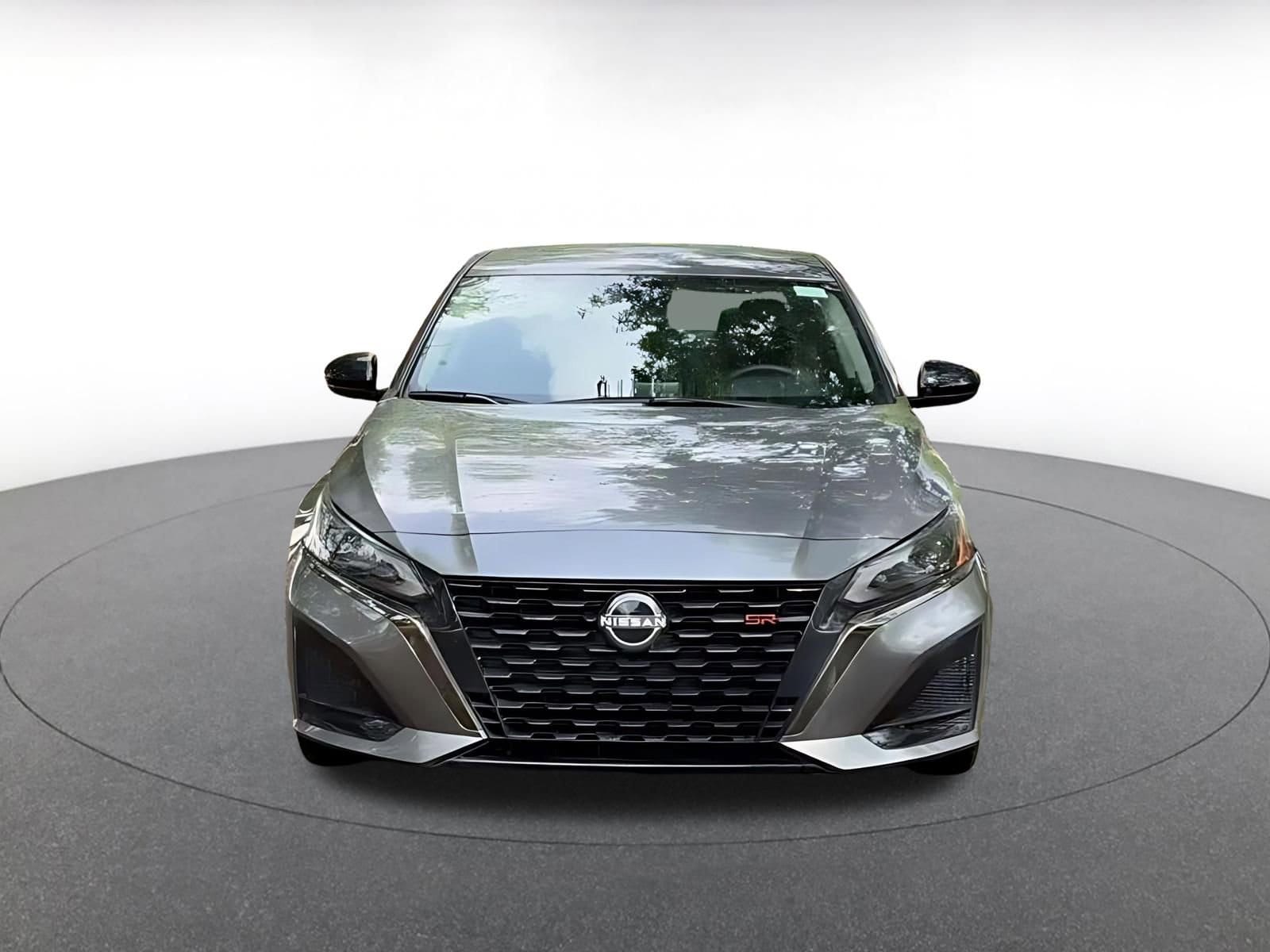 Thumbnail: 2025 Nissan Altima - 4