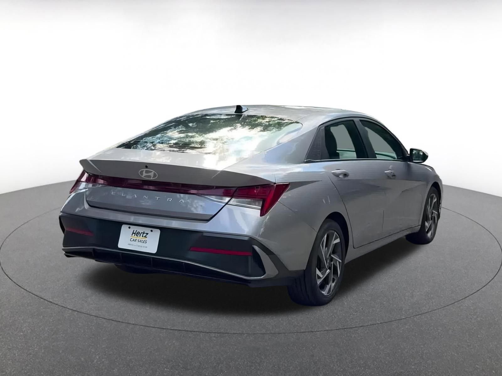 Thumbnail: 2025 Hyundai Elantra - 14