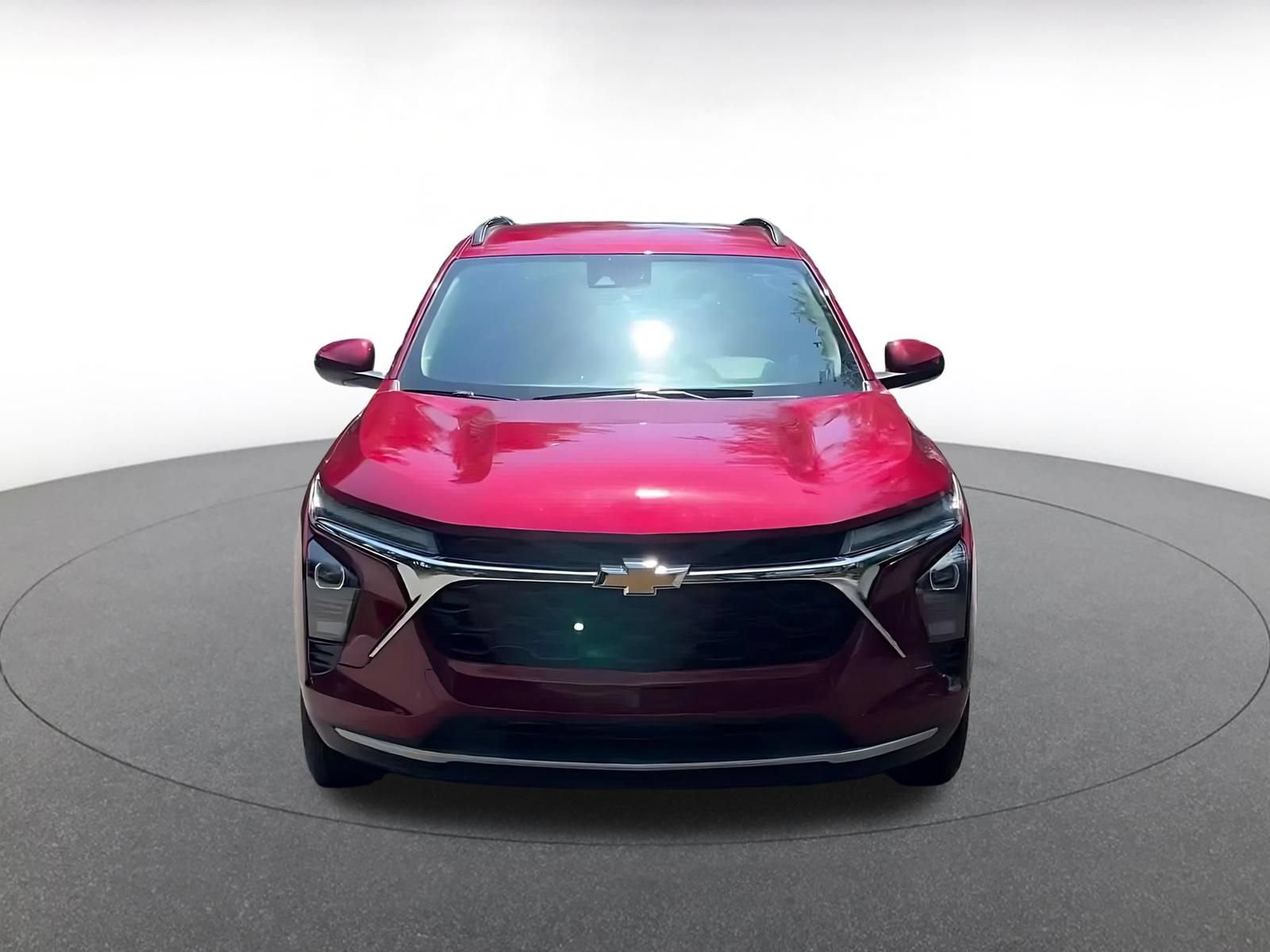 Thumbnail: 2025 Chevrolet Trax - 4