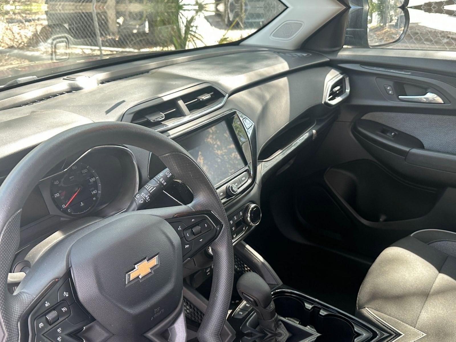 Thumbnail: 2023 Chevrolet TrailBlazer - 29