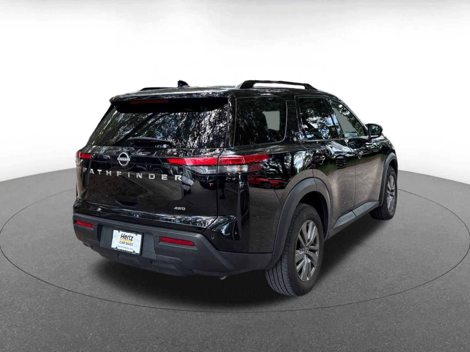 Thumbnail: 2025 Nissan Pathfinder - 12