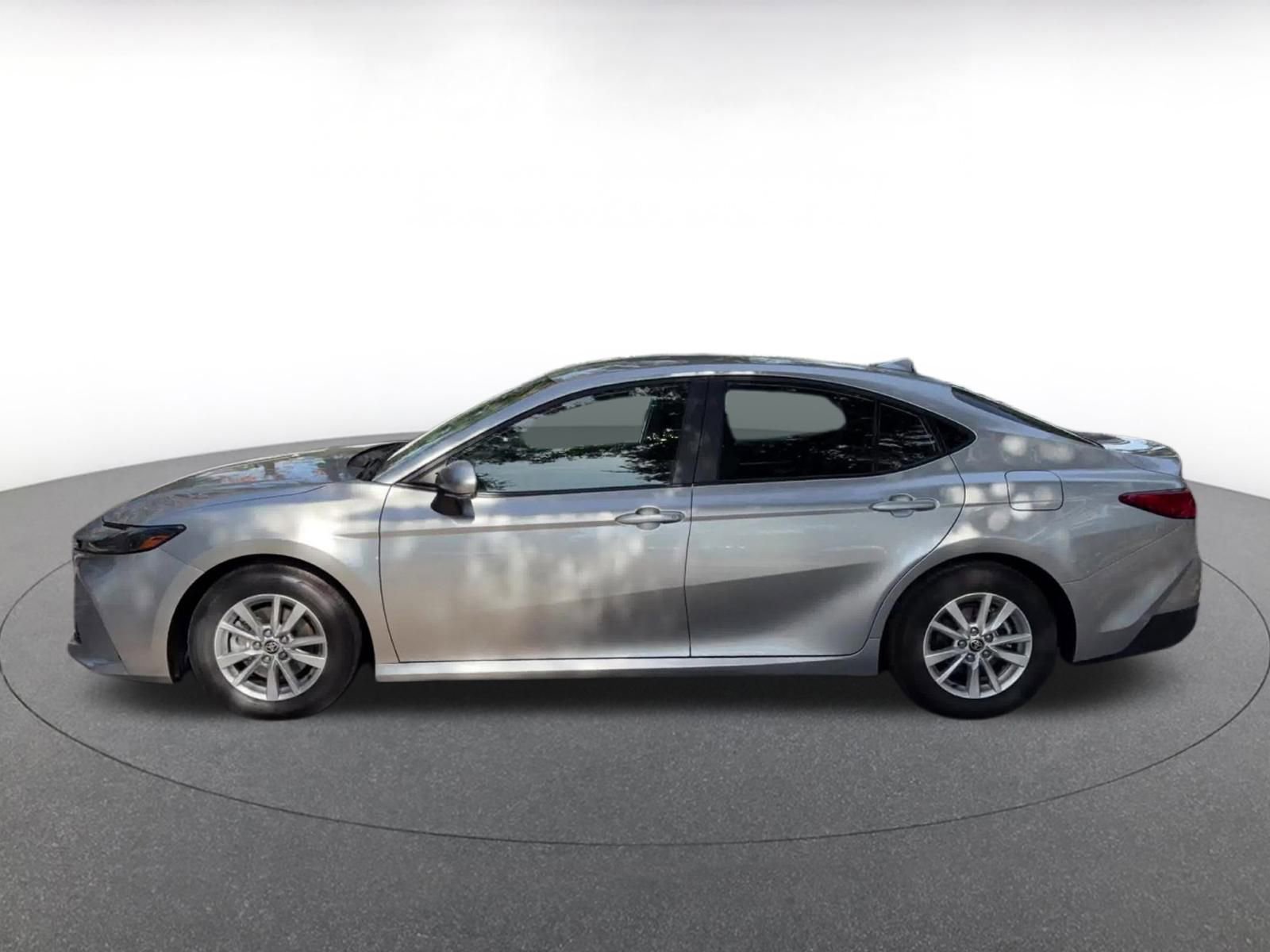 Thumbnail: 2025 Toyota Camry - 9