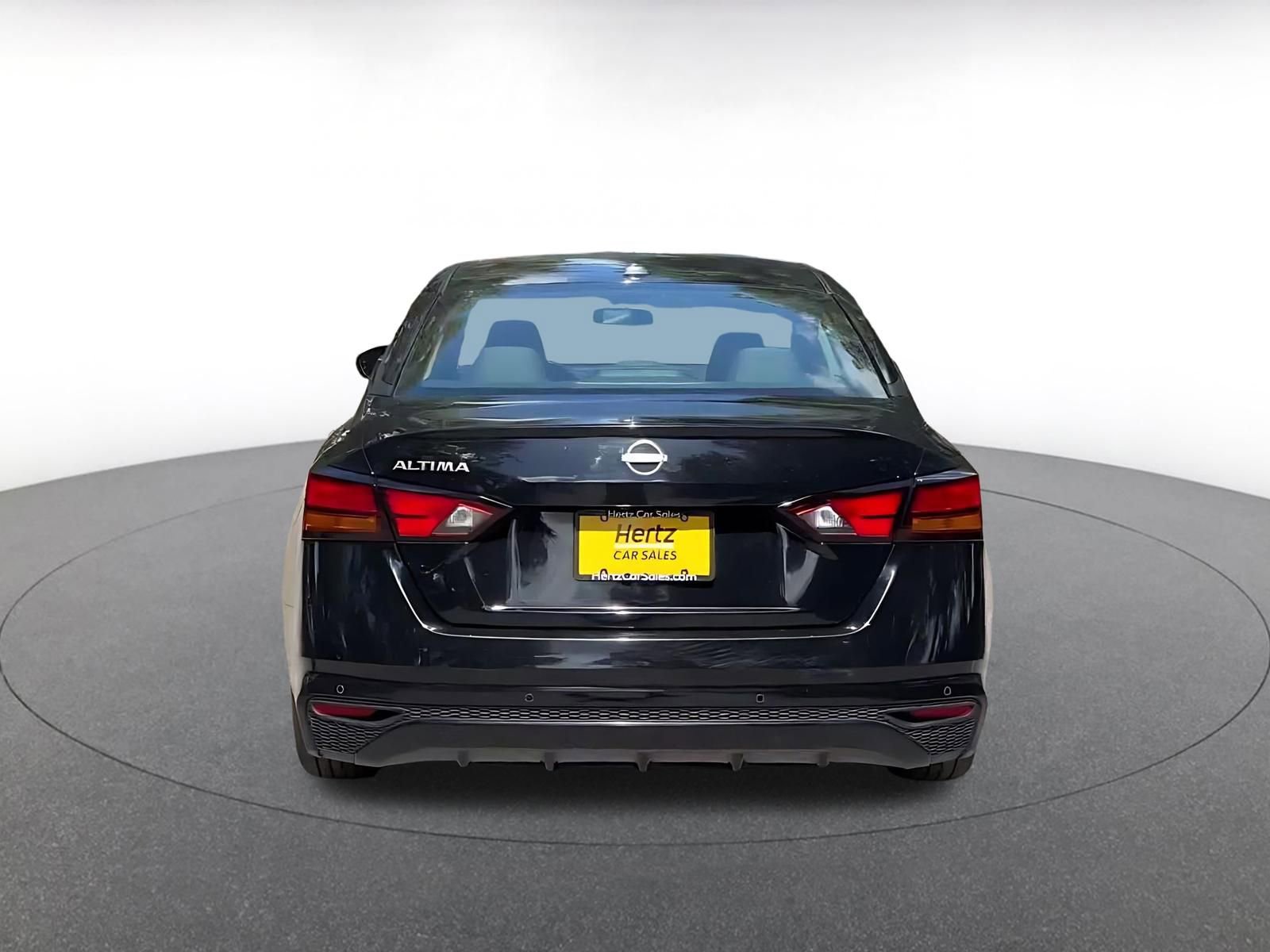 Thumbnail: 2025 Nissan Altima - 18