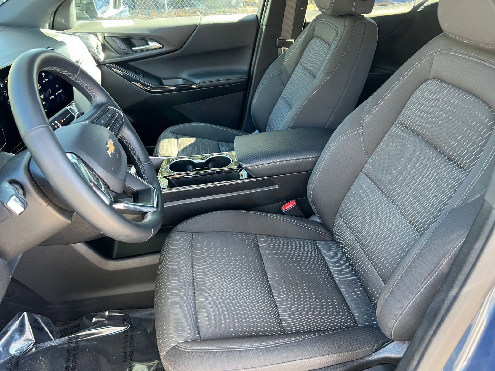 Thumbnail: 2025 Chevrolet Equinox - 30