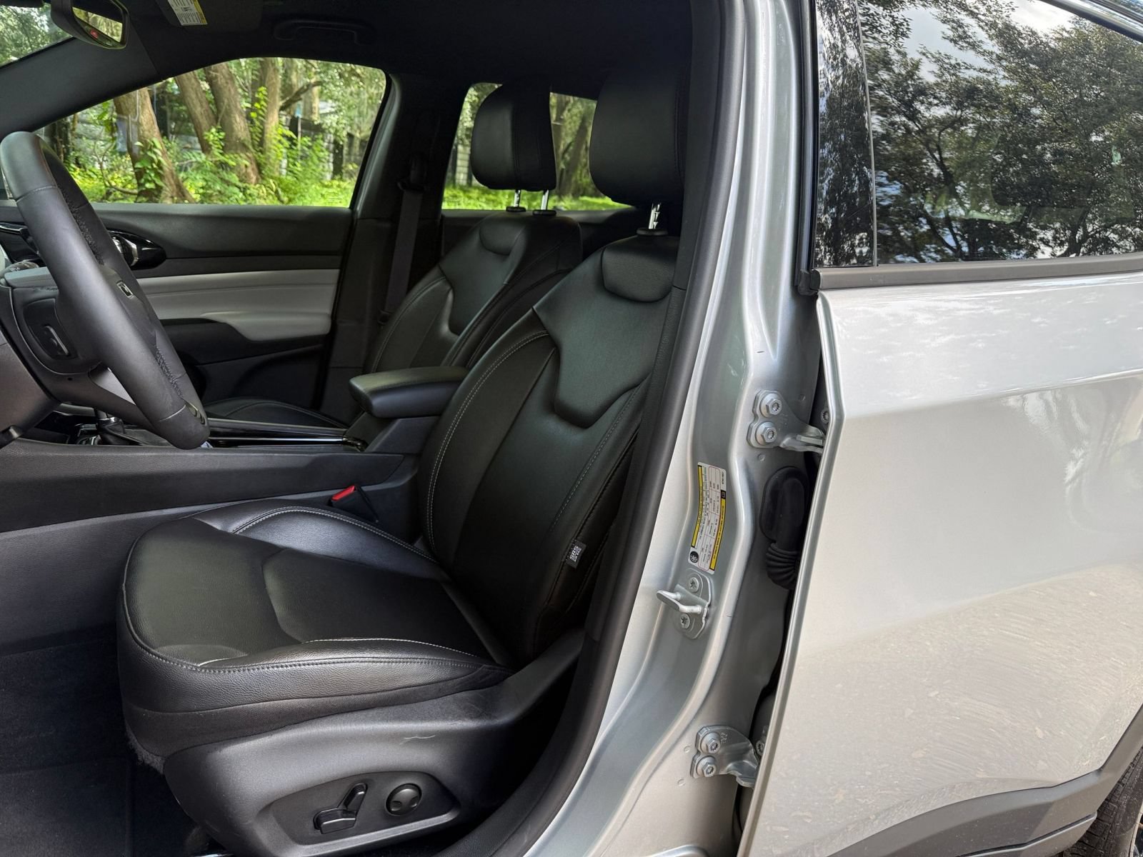Thumbnail: 2025 Jeep Compass - 33