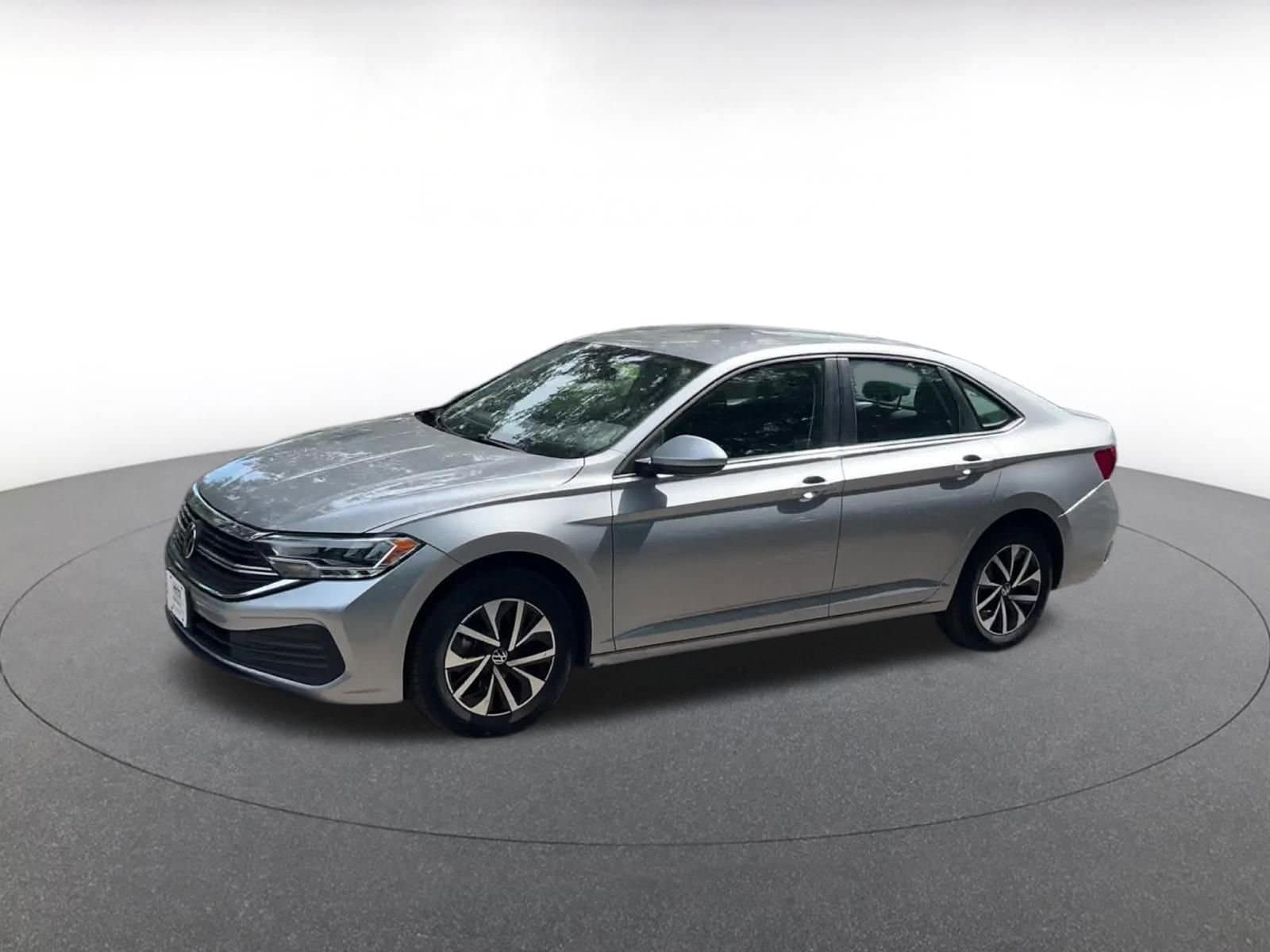 Thumbnail: 2024 Volkswagen Jetta - 7