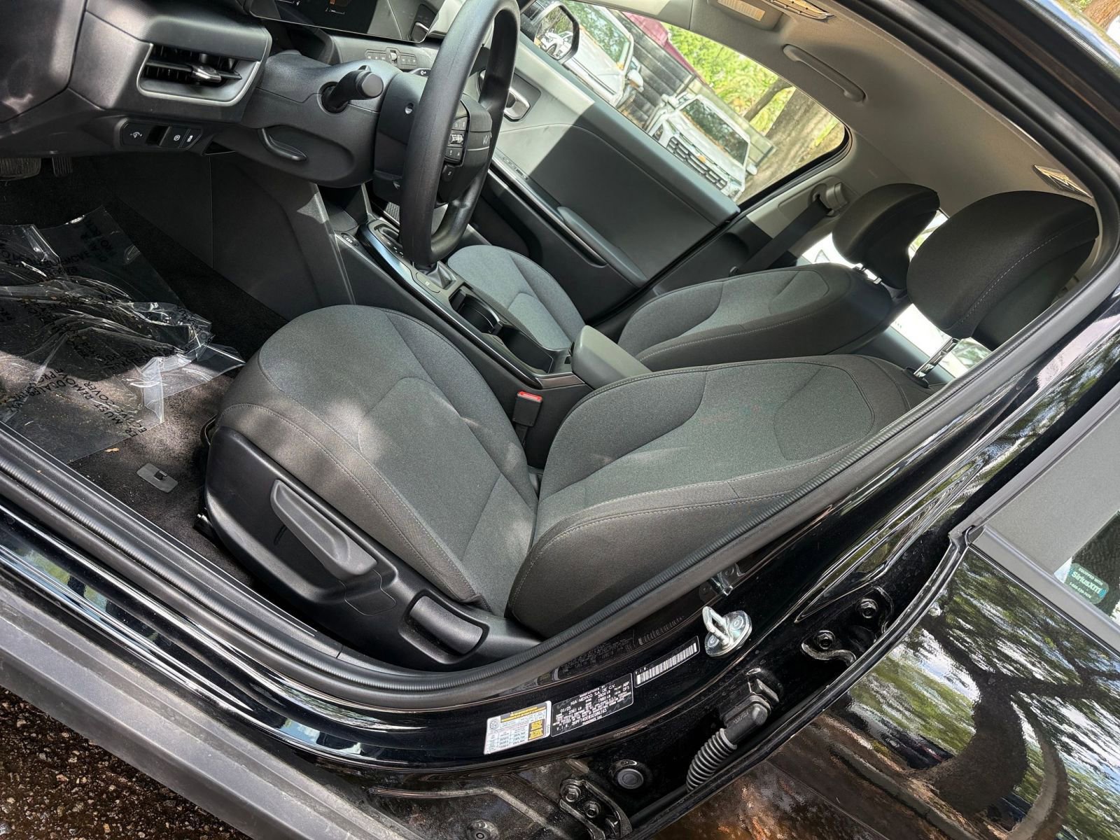 Thumbnail: 2025 Kia K4 - 25