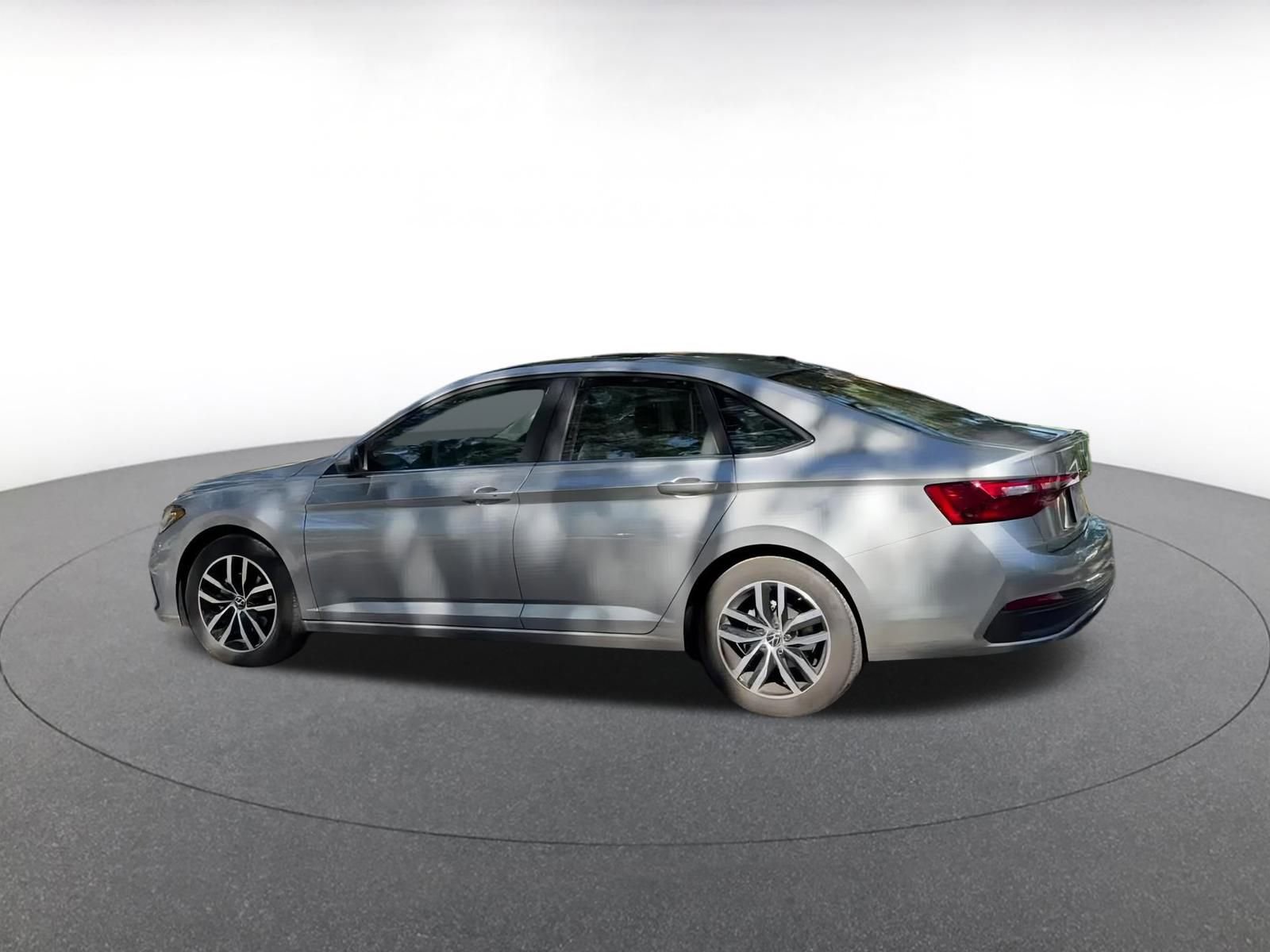 Thumbnail: 2025 Volkswagen Jetta - 9